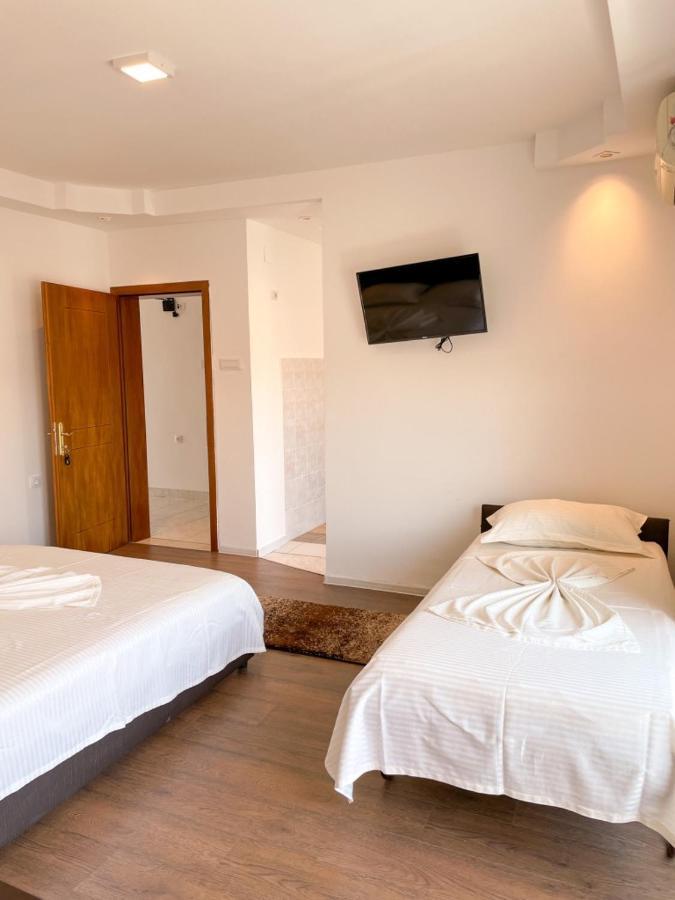 Casa Sinani Hotel Ulcinj Exterior foto